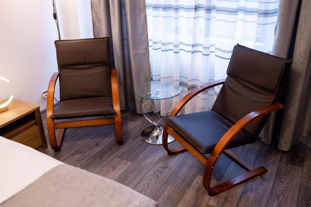 Apartament Alessia Дробета-Турну-Северин Екстер'єр фото